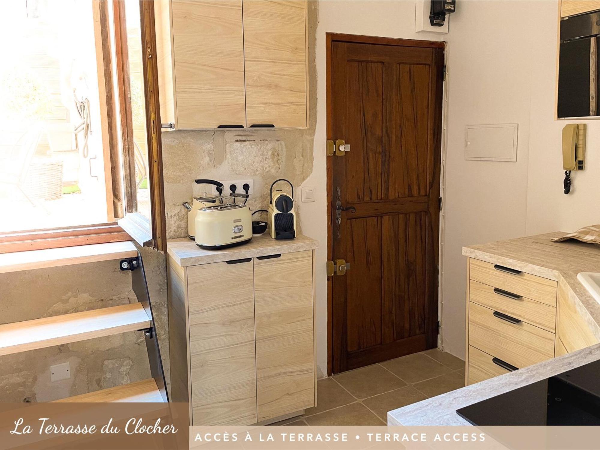 Les Appartements Du Clocher Avignone Esterno foto